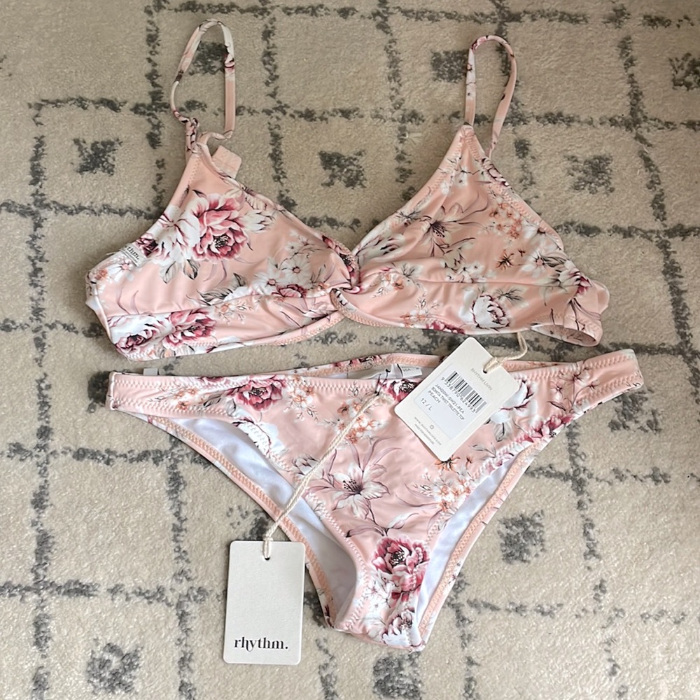Brand new rhythm livin bikini